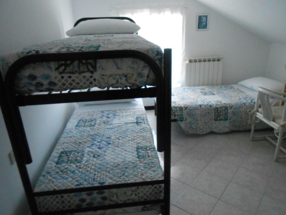 La Mansardina Apartamento Vezzi Portio Exterior foto